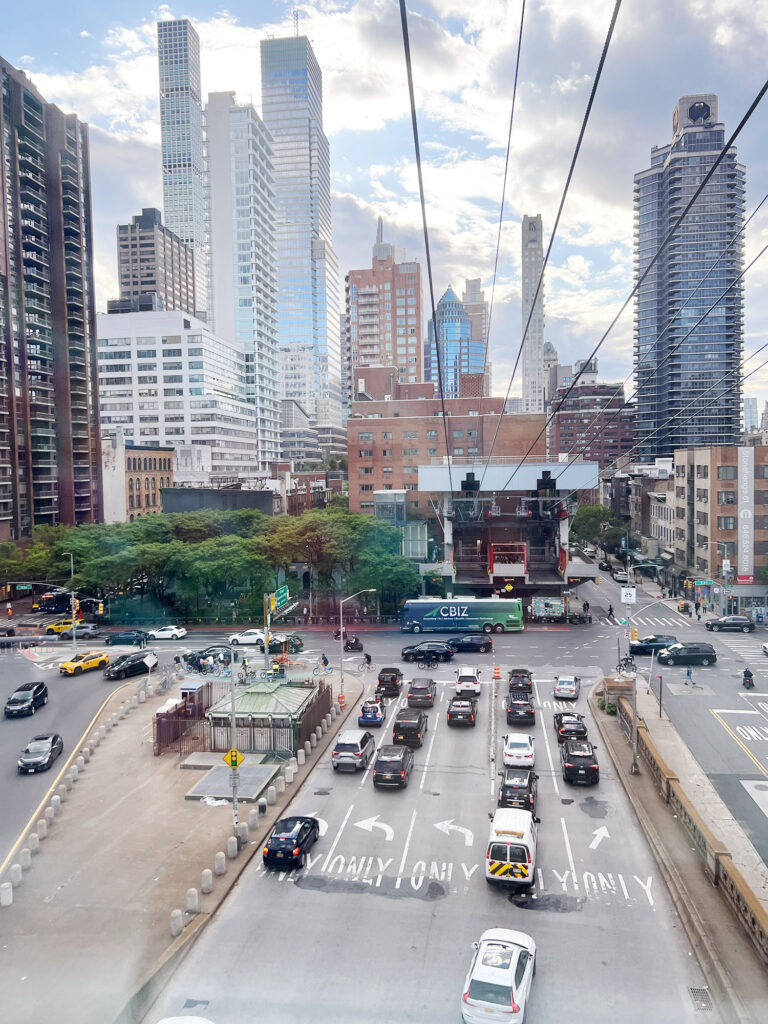 New York: Roosevelt Island Tram – Med taubanen til Roosevelt Island